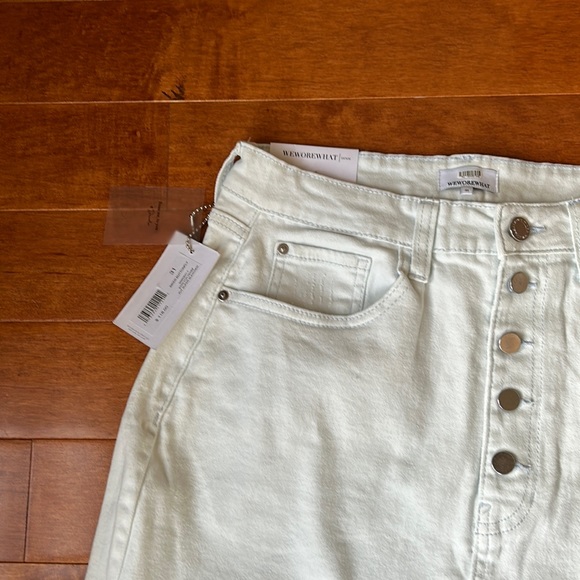 NWT REVOLVE WeWoreWhat Bleached Wash Biker Button-Fly Shorts - Picture 4 of 9